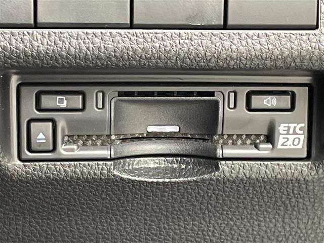 Toyota RAV4 2023 7360949-1
