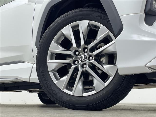 Toyota RAV4 2023 7360949-22