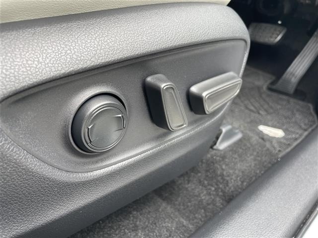 Toyota RAV4 2019 7360953-12