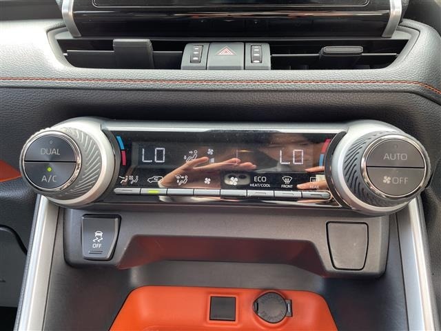 Toyota RAV4 2019 7360961-10