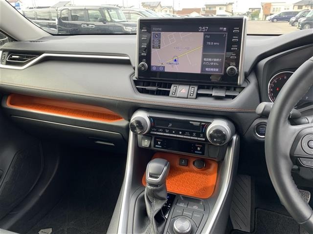 Toyota RAV4 2022 7360971-10