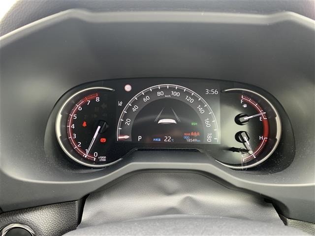 Toyota RAV4 2022 7360971-16