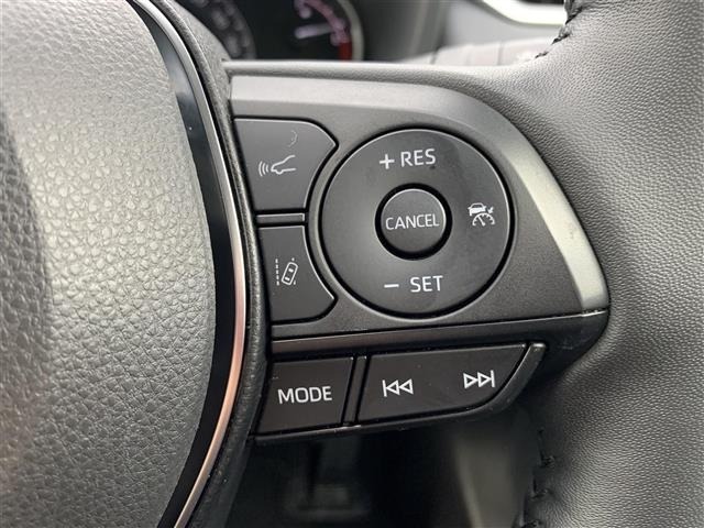 Toyota RAV4 2022 7360971-21