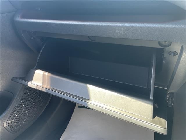 Toyota RAV4 2021 7360972-4