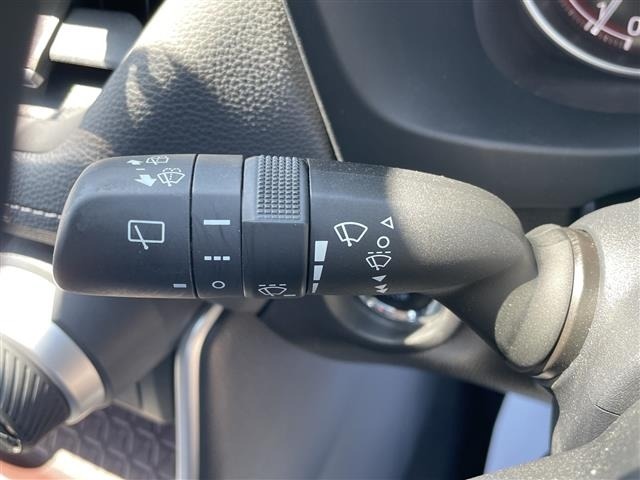 Toyota RAV4 2021 7360972-7