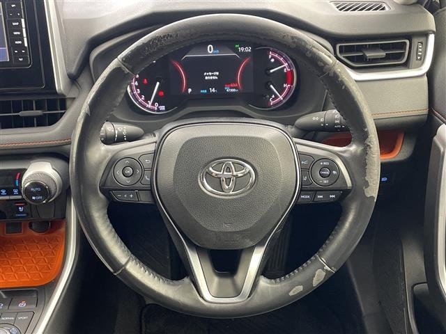 Toyota RAV4 2020 7360975-4