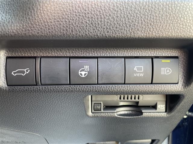Toyota RAV4 2021 7360980-10