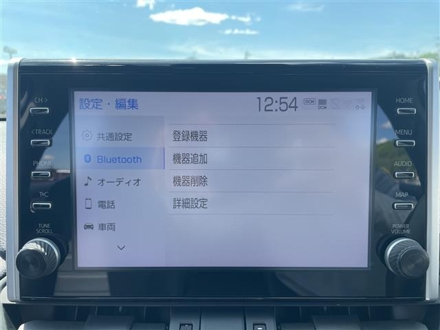 Toyota RAV4 2021 7360980-17