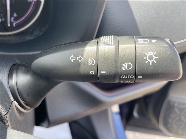 Toyota RAV4 2021 7360980-7