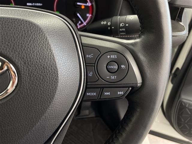 Toyota RAV4 2021 7360992-1