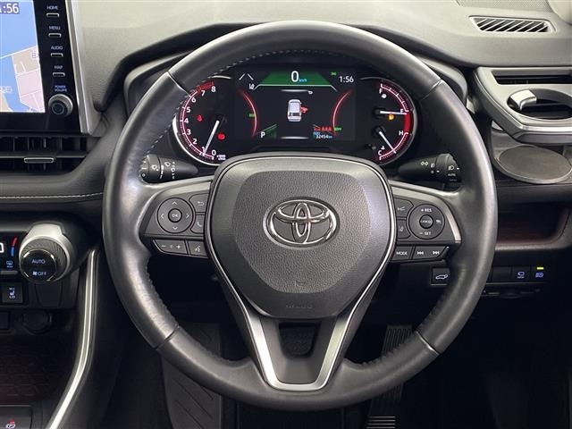 Toyota RAV4 2021 7360992-19