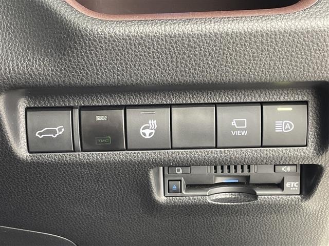 Toyota RAV4 2021 7360992-9