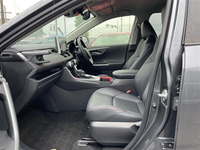 Toyota RAV4 2022 7361000-10