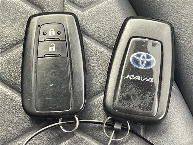 Toyota RAV4 2019 7361004-9