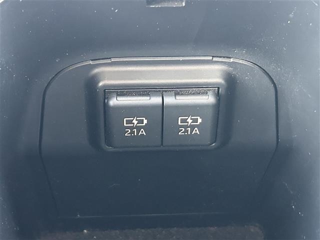 Toyota RAV4 2020 7361025-10