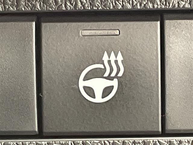Toyota RAV4 2022 7361045-16
