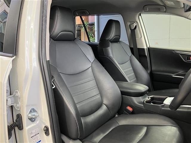 Toyota RAV4 2021 7361059-2