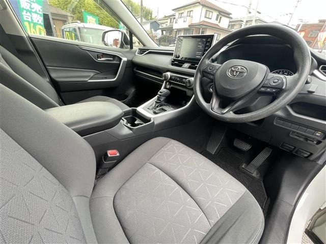 Toyota RAV4 2021 7361060-10