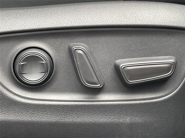 Toyota RAV4 2022 7361069-10
