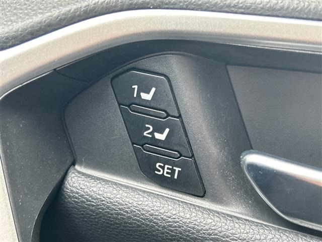 Toyota RAV4 2019 7361082-11