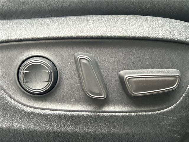 Toyota RAV4 2019 7361082-4