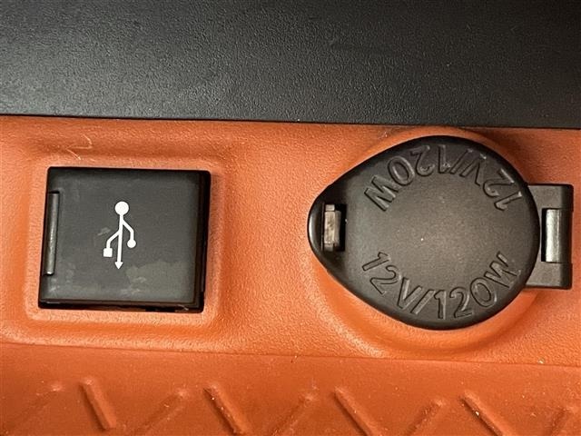 Toyota RAV4 2021 7361090-2