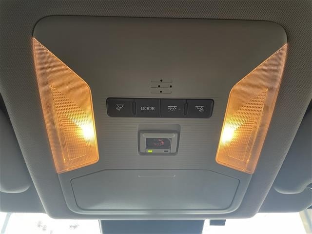 Toyota RAV4 2021 7361090-20