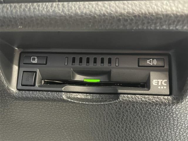 Toyota RAV4 2021 7361090-22
