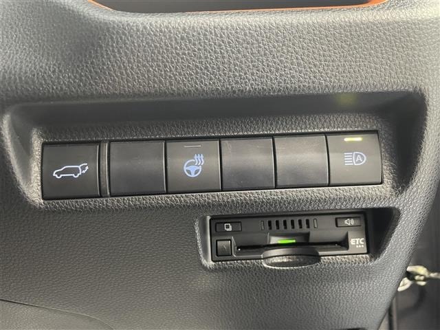 Toyota RAV4 2021 7361090-5
