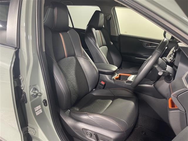Toyota RAV4 2023 7361095-22