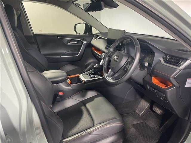 Toyota RAV4 2023 7361095-7