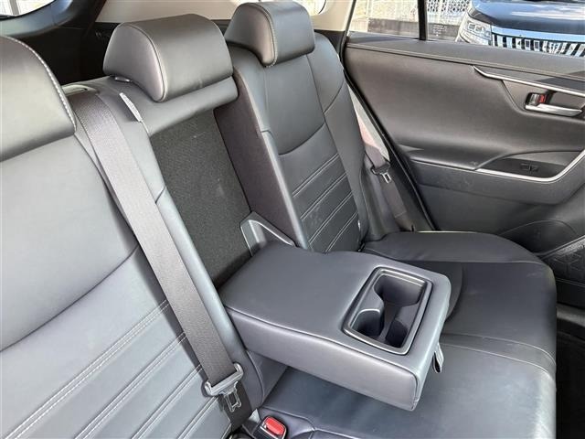 Toyota RAV4 2019 7361122-11