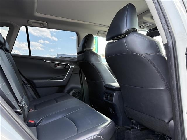 Toyota RAV4 2019 7361122-20