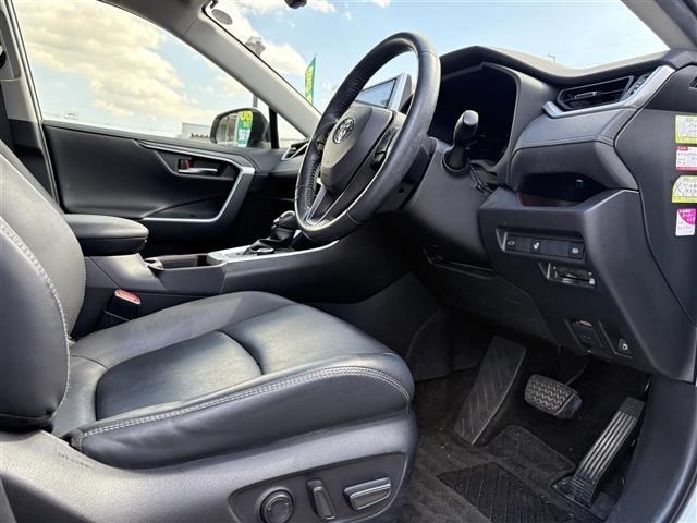 Toyota RAV4 2019 7361122-8