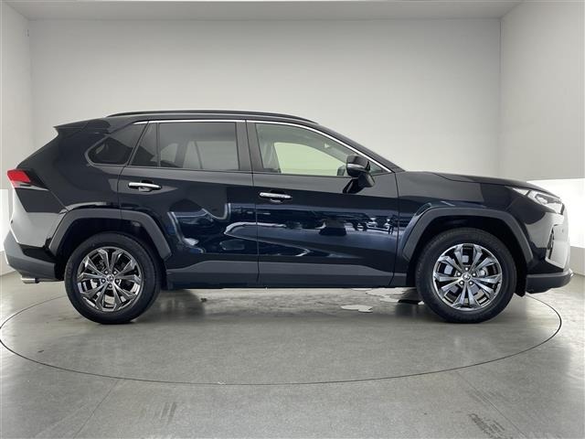 Toyota RAV4 2022 7361134-20
