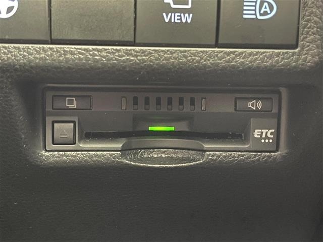 Toyota RAV4 2022 7361134-21