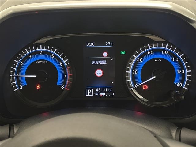 Nissan ROOX 2023 7351701-3