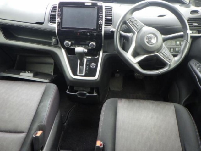 Nissan SERENA 2017 7355714-3