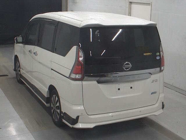 Nissan SERENA 2018 7355759-1