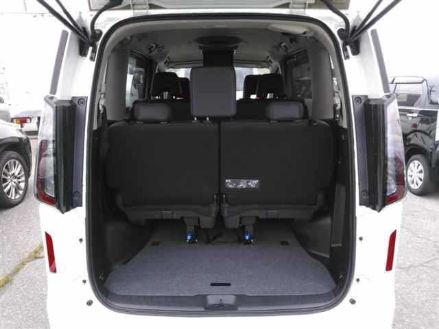 Nissan SERENA 2025 7355891-10