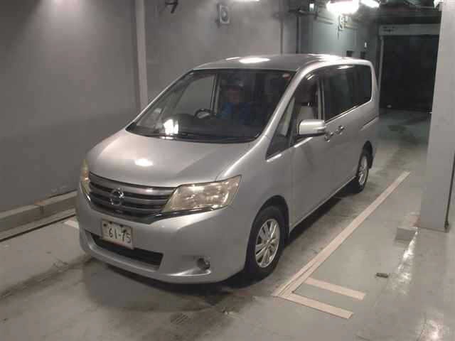 Nissan SERENA 2011 7355908-4