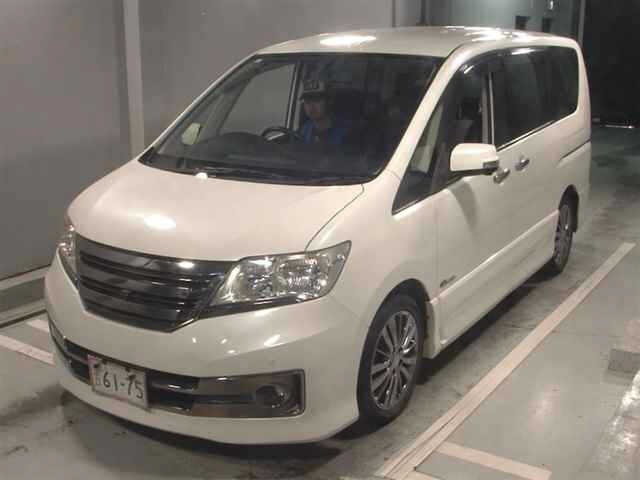 Nissan SERENA 2013 7355926-4