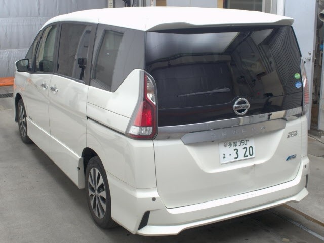 Nissan SERENA 2016 7355994-1