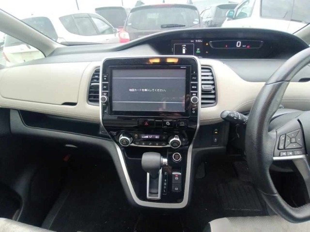 Nissan SERENA 2017 7356058-11