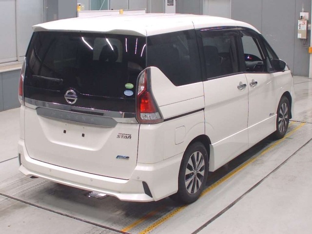 Nissan SERENA 2016 7356076-1