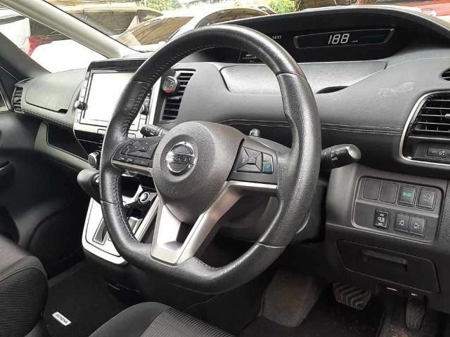 Nissan SERENA 2016 7356076-7