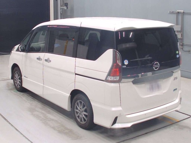 Nissan SERENA 2018 7356092-6
