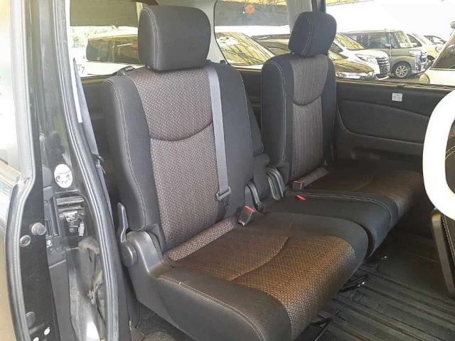Nissan SERENA 2015 7356093-10