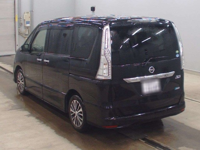 Nissan SERENA 2014 7356105-6