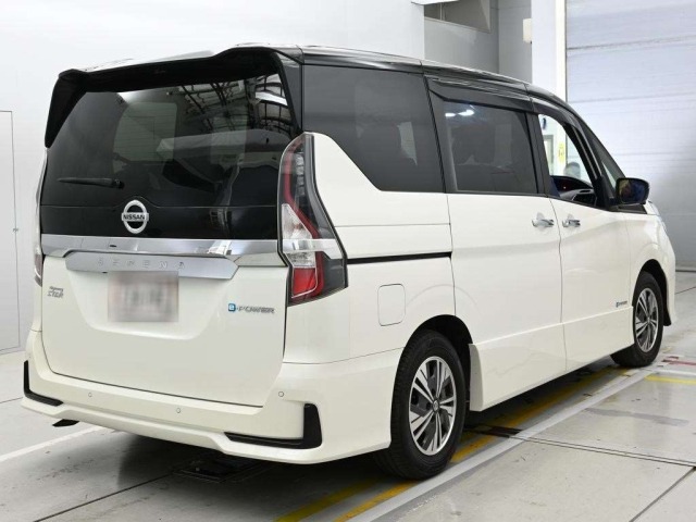 Nissan SERENA 2021 7356207-1
